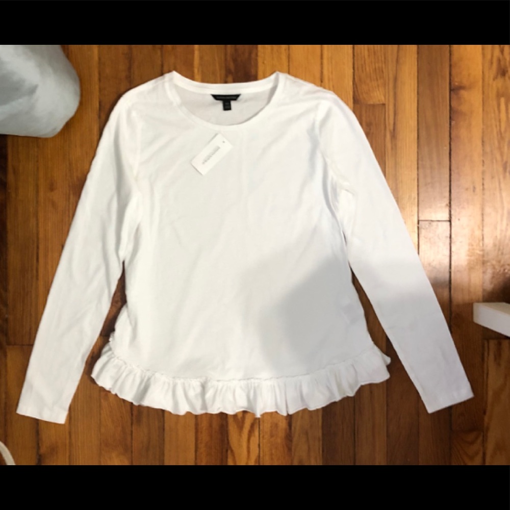 🆕🤍🤍NWT Banana Republic white long sleeve top